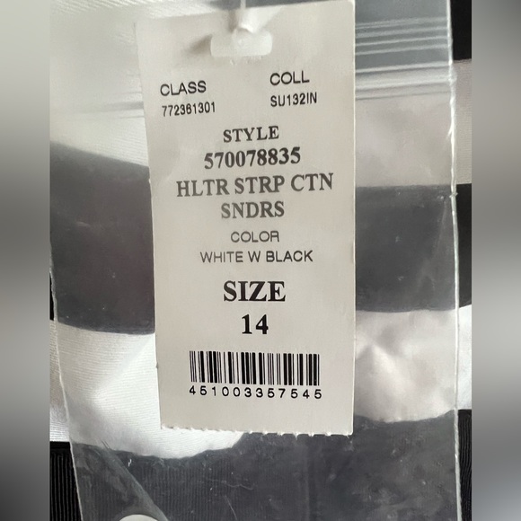 WHITE HOUSE. BLACK MARKET - Picture 12 of 16